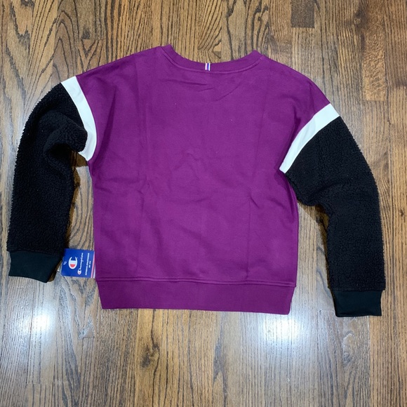 Brand new women’s Champion sweatshirt crew small - Picture 6 of 8